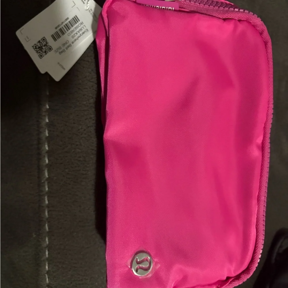 Lululemon Athletica Fuchsia Pouch - Picture 3 of 5